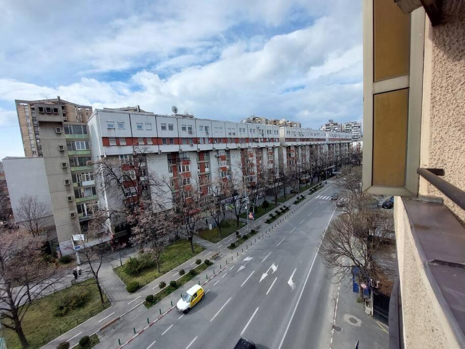 City Center Chic, Urban Apartment Skopje Esterno foto